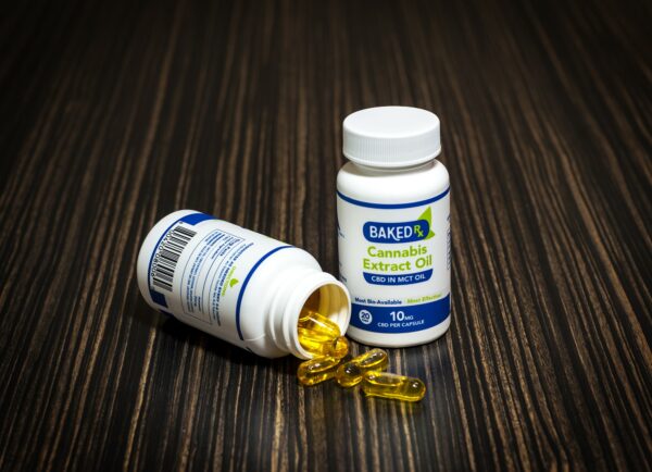 Baked Edibles – CBD Extract In MCT Oil Capsules 10mg or 20mg | CannaBlossom Canada