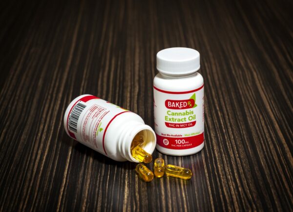 Baked Edibles – THC Extract Capsules 100mg | CannaBlossom Canada