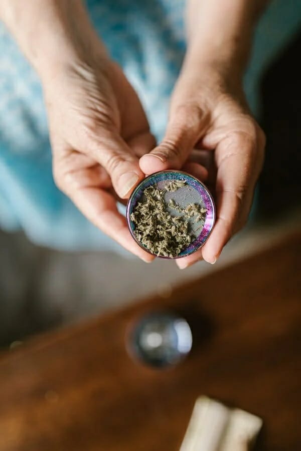 Buy cannabis Online Nunavut | CannaBlossom Canada | CannaBlossom Canada